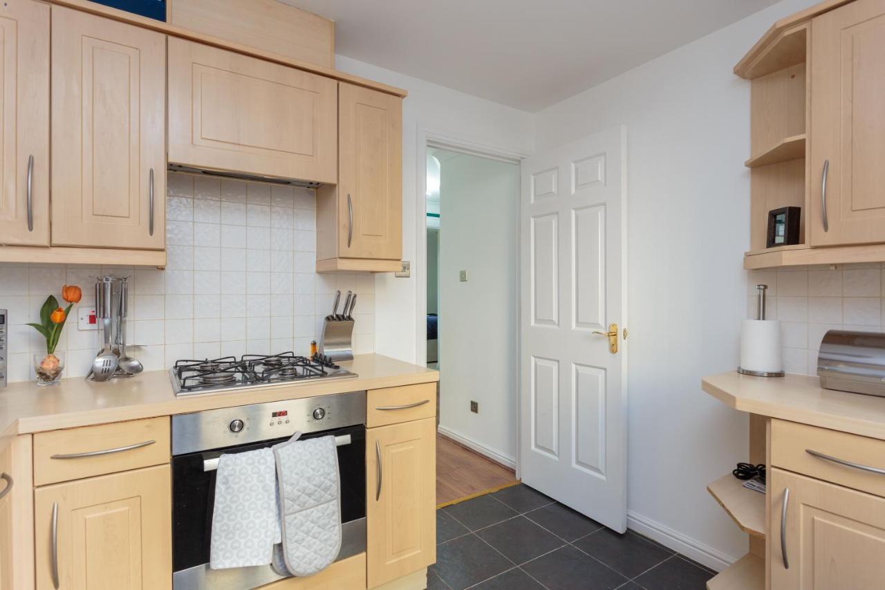 Stylish 2 Bedroom Apartment In 爱丁堡 外观 照片
